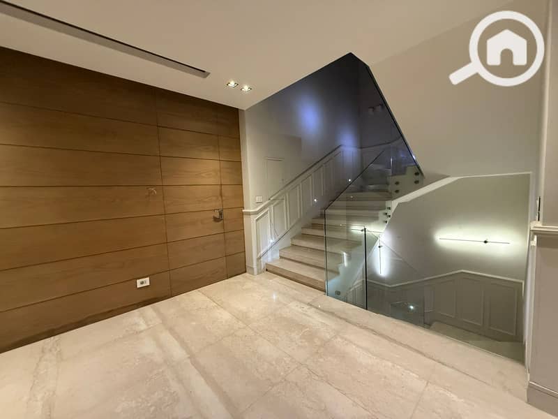 4 WhatsApp Image 2026-01-22 at 17.06. 50 (2). jpeg