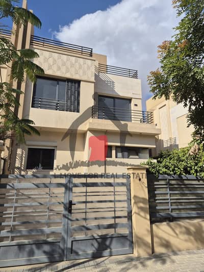 تاون هاوس 3 غرف نوم للايجار في الشيخ زايد، الجيزة - WhatsApp Image 2026-01-26 at 10.55. 16 PM. jpeg