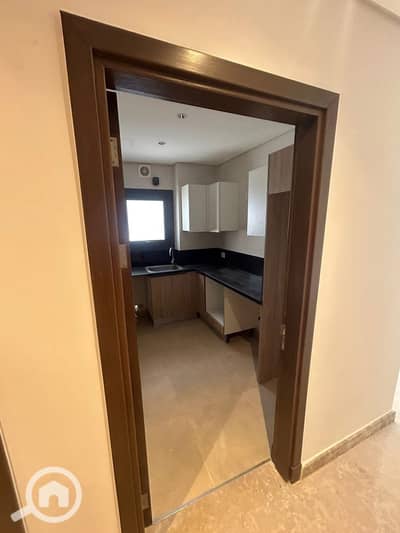 3 Bedroom Flat for Sale in Sheikh Zayed, Giza - IMG_9334. jpeg