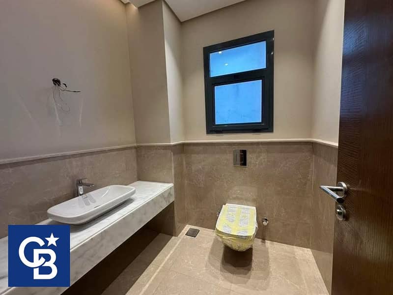 8 498537903_1216837763323926_2429165827912232127_n. jpg