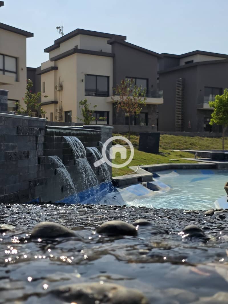 5 WhatsApp Image 2026-01-18 at 11.10. 33 PM. jpeg