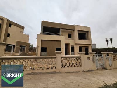 فیلا 4 غرف نوم للبيع في 6 أكتوبر، الجيزة - WhatsApp Image 2026-01-28 at 3.49. 08 PM. jpeg