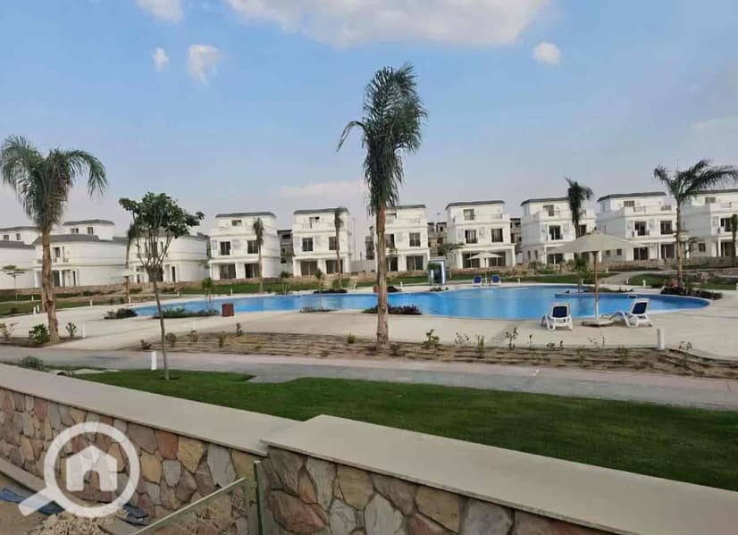 10 134933e8-eafb-4a68-9473-79f7f118b1d3. jpg