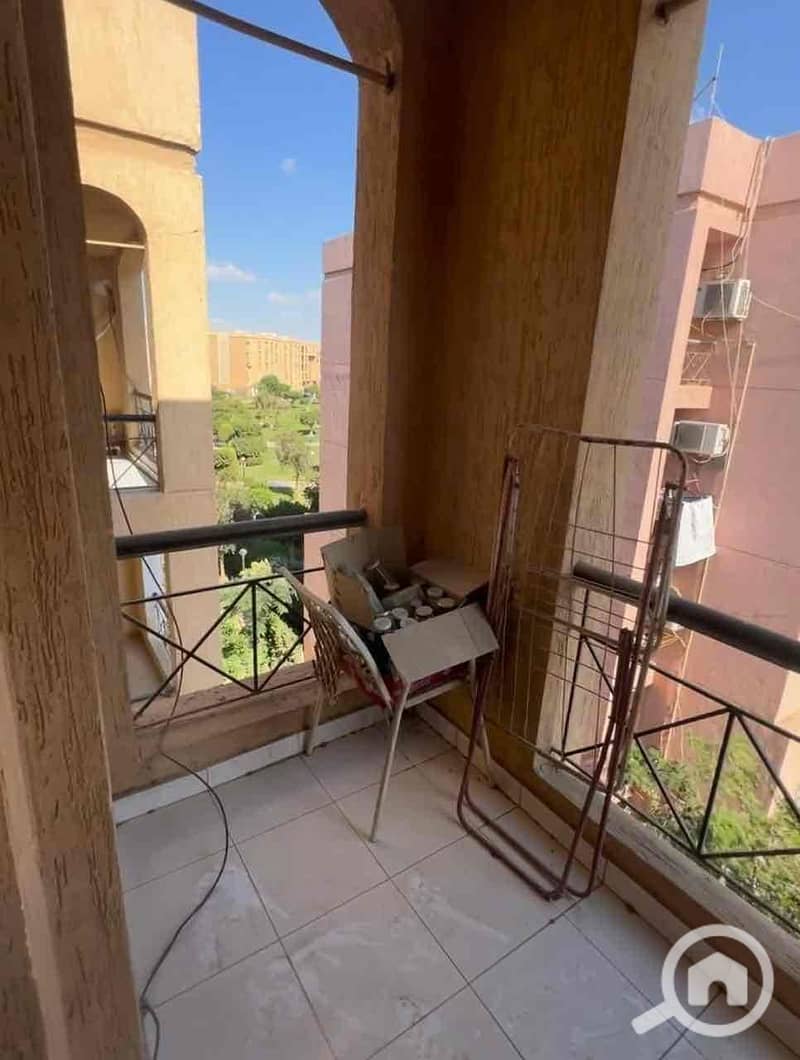 8 f52ca4bd-3da2-4d41-8b52-613824bd7003. jpg