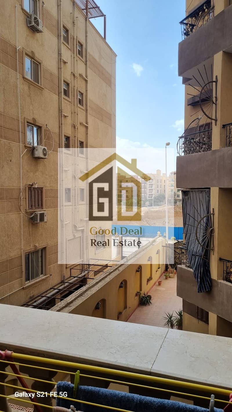 10 c28967b5-d23a-45f7-b246-faa7061f5f39. jpg