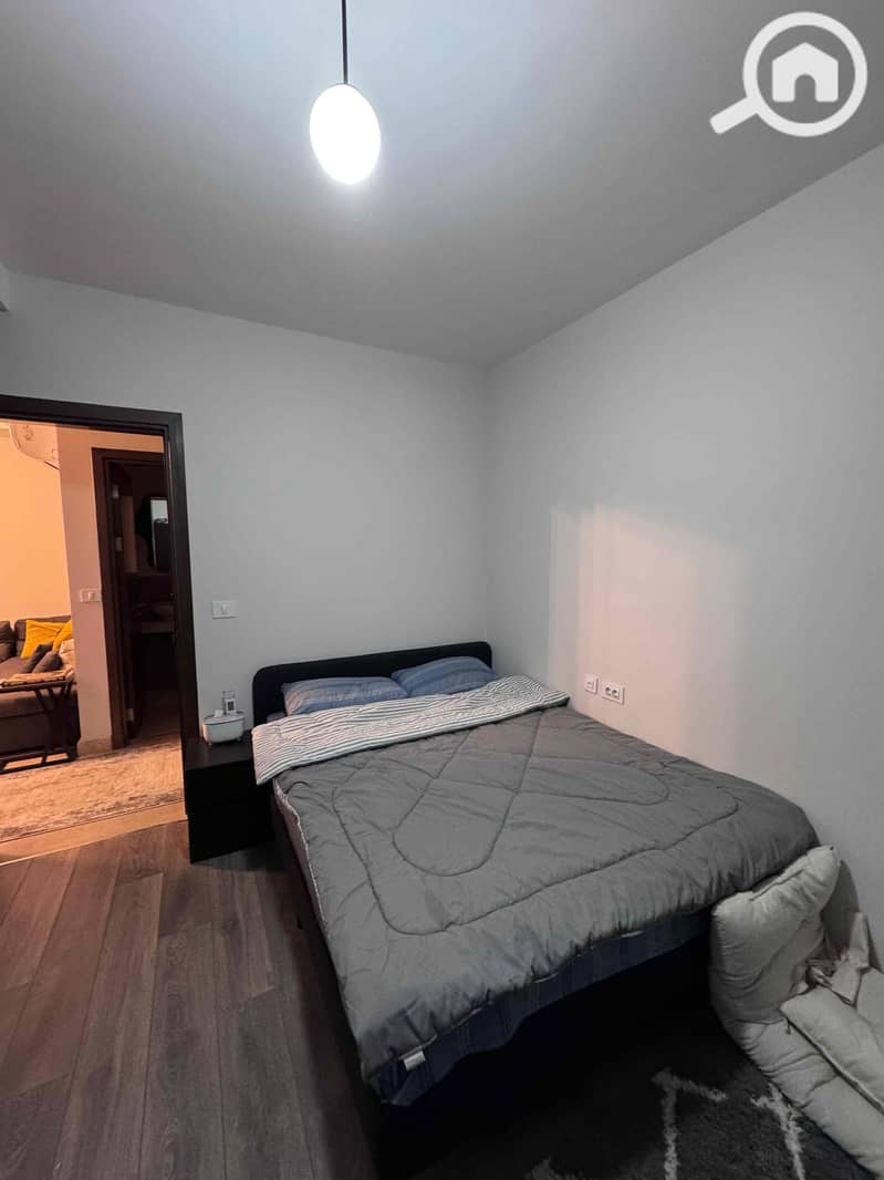 6 201571bd-f051-4b80-b810-42c761bd09fc. jpg