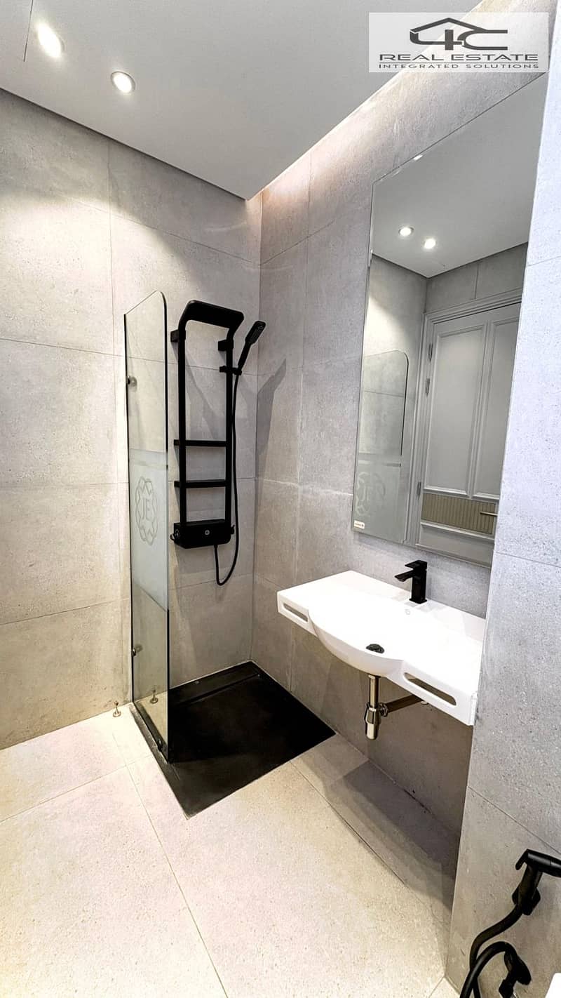 7 WhatsApp Image 2026-01-27 at 5.00. 11 PM (1). jpeg