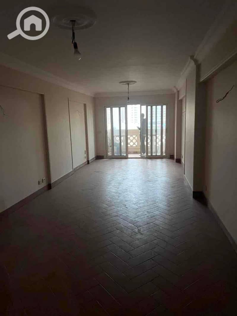 2 35417217-1385-4bf9-8f63-b3d208bb06ed. jpg