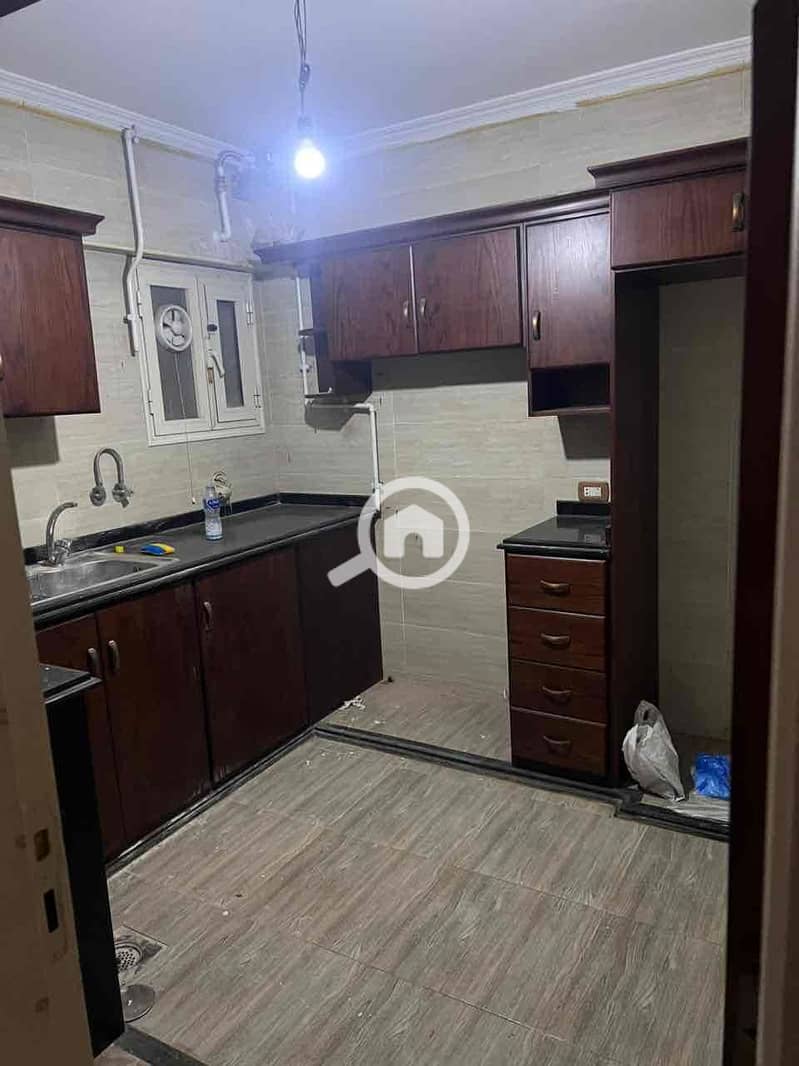 5 debdb7c9-8e54-4cd4-b833-48fc66de1d9f. jpg