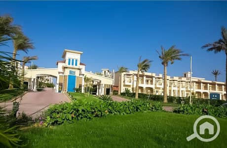 3 Bedroom Chalet for Sale in Ain Sukhna, Suez - 465572383_2969467449901063_3388357582059145343_n. jpg 3 Bedroom Chalet for Sale in Ain Sukhna, Suez - 465572383_2969467449901063_3388357582059145343_n. jpg