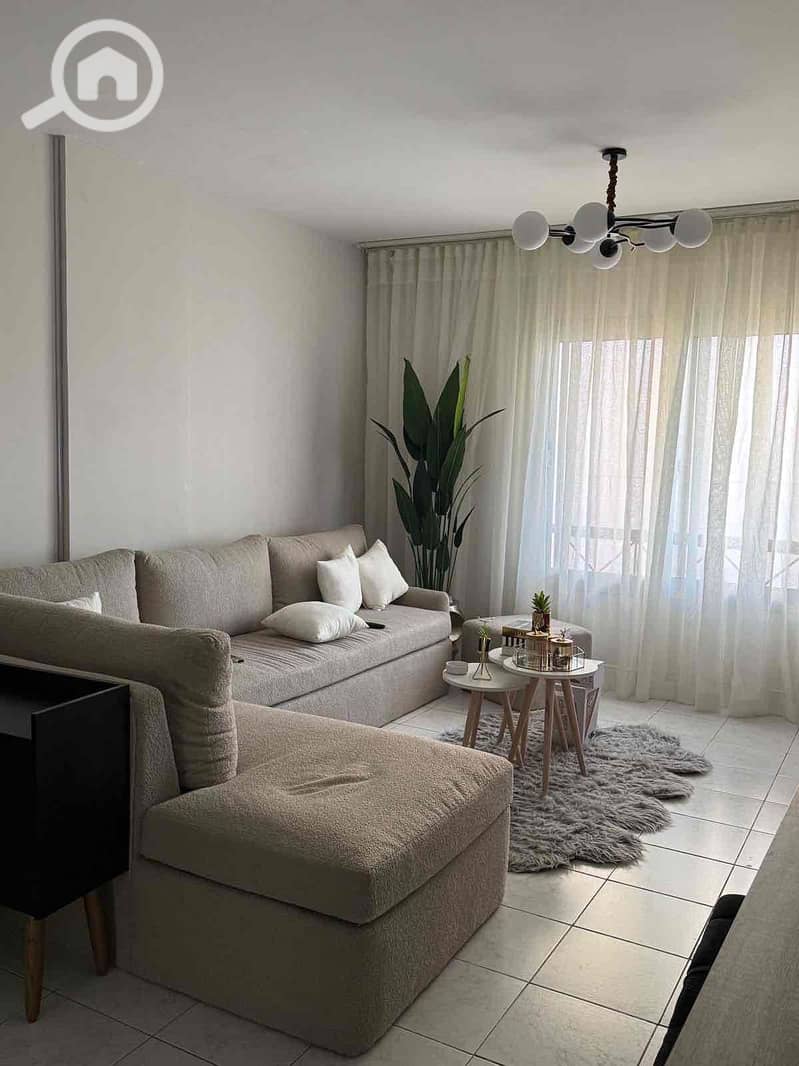 7 5a487bab-62bc-433f-a6fc-04c06a0a2173. jpg