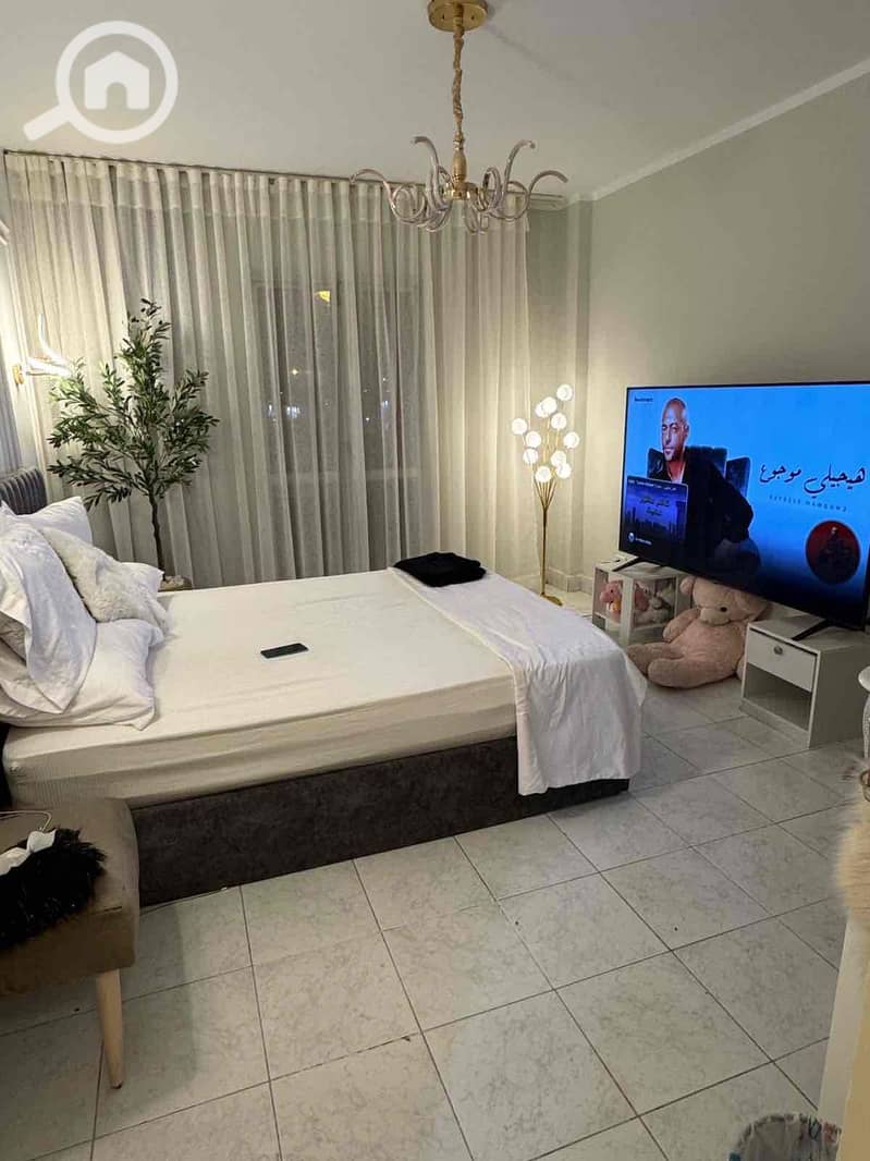 13 f511d2ed-572e-4392-b8a9-d892caed93cc. jpg