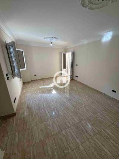 شقة 4 غرف نوم للايجار في ستانلي، الإسكندرية - 1000768596. jpg