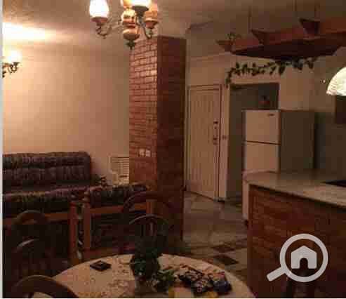 1000569772. jpg 1000569772. jpg