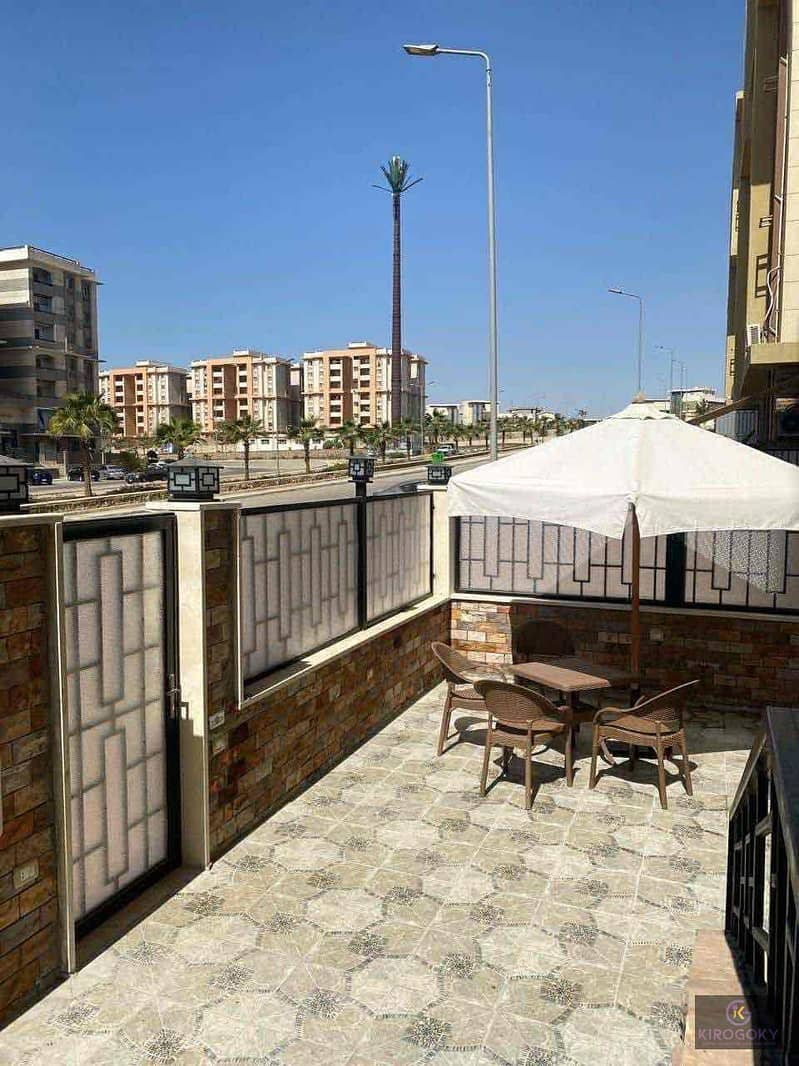 8 4b66ba72-e5f1-46fb-a4c5-8cb3478a0e42. jpg