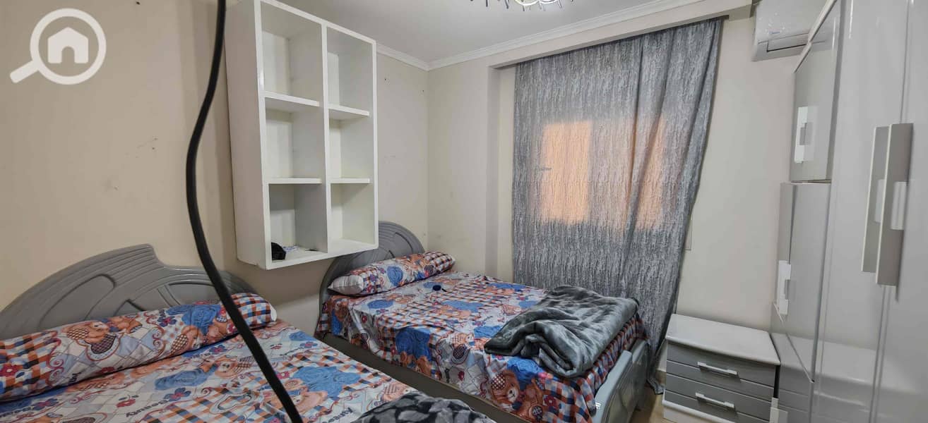 6 e66c7e04-1cbe-4941-9c7e-d49165d3ca2e. jpg