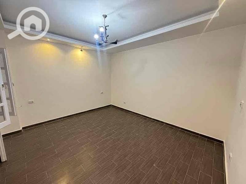 6 293c8d69-f5d3-49f2-8157-2e0ecb8fde0e. jpg