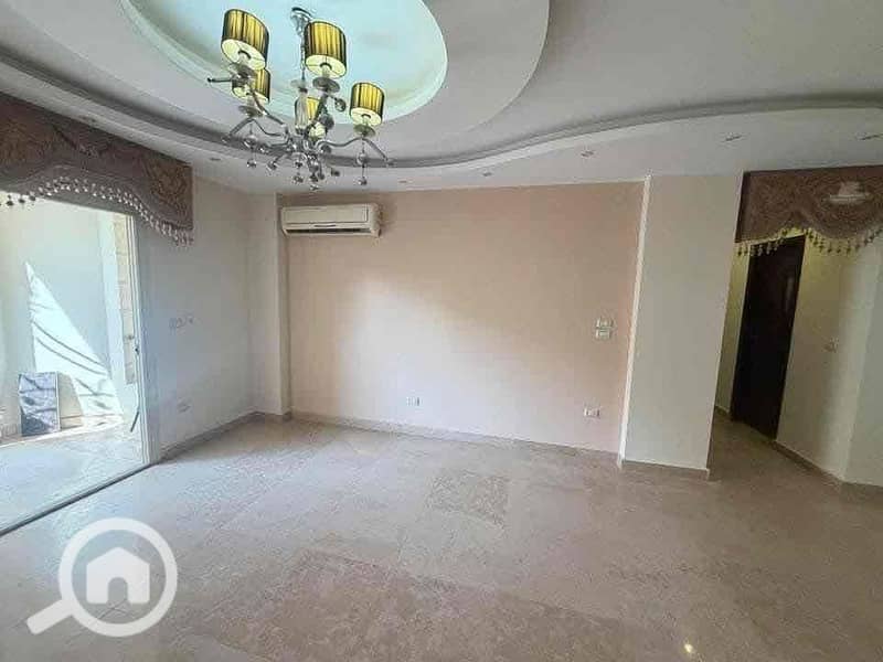 7 8e93df33-fa32-4790-a78e-7088cdb9e5e7. jpg