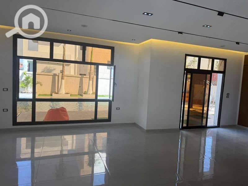 5 842fa2a1-f132-4919-a41a-345c06475600. jpg