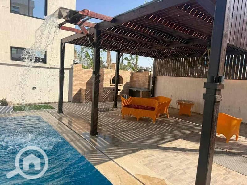 6 2a06a005-8d8b-41ad-af5b-d74c94dd615f. jpg