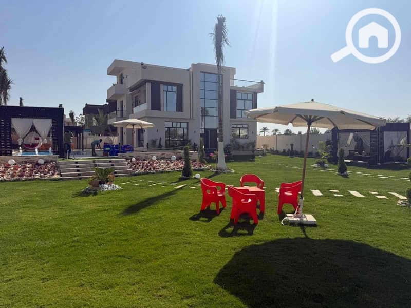 15 282324ae-ec1d-4048-a881-e458bdd934bb. jpg