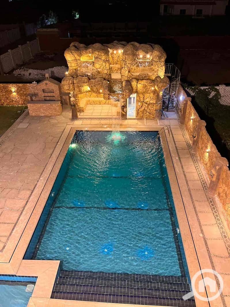 6 ed550cf3-cf06-4184-9c58-63e07c47d158. jpg