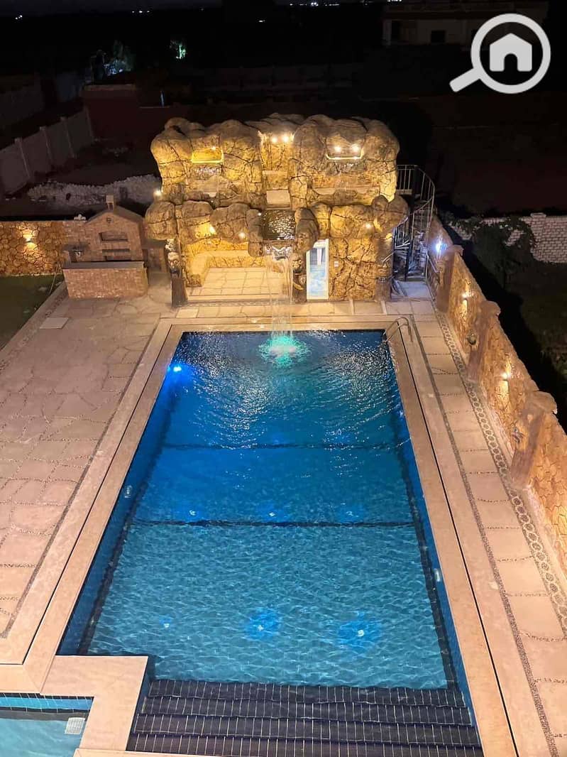 23 432b79a7-bbda-48d4-bc11-d3bbca26af1a. jpg