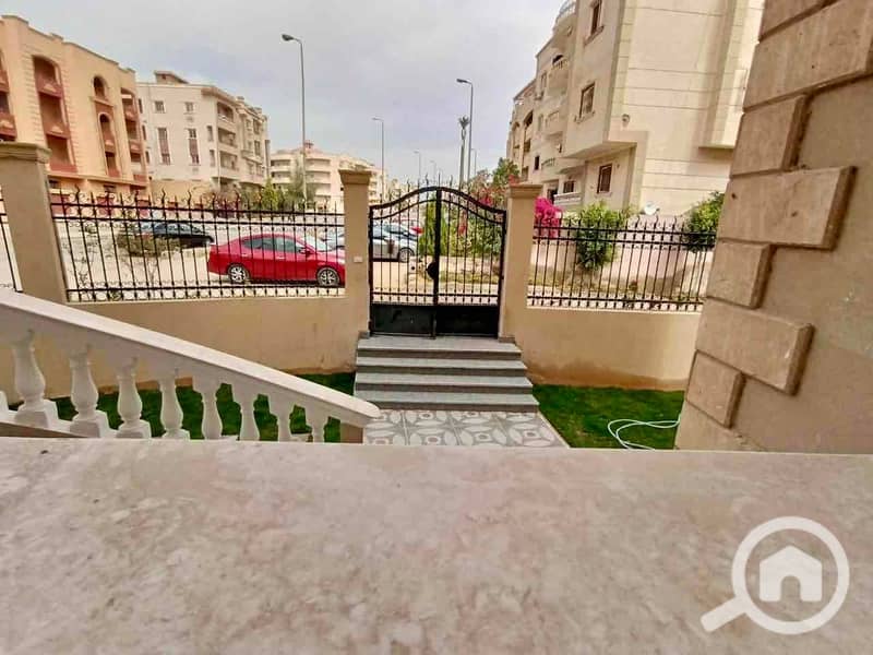 12 cb59bac5-97a4-43b3-a7d0-af9c0dfb941d. jpg