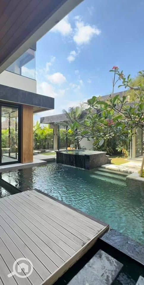 9 559187827_800896866257826_250679921998124052_n. jpg