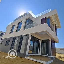 13 615354636_122238140660148578_4553602395036164448_n. jpg