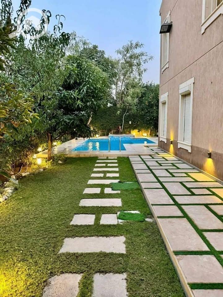 10 527287967_776783361457894_7248426981176560244_n. jpg