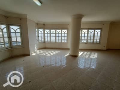 شقة 3 غرف نوم للايجار في المعادي، القاهرة - 28fc34f8-de16-473d-992b-ffb274d026d2. jpeg