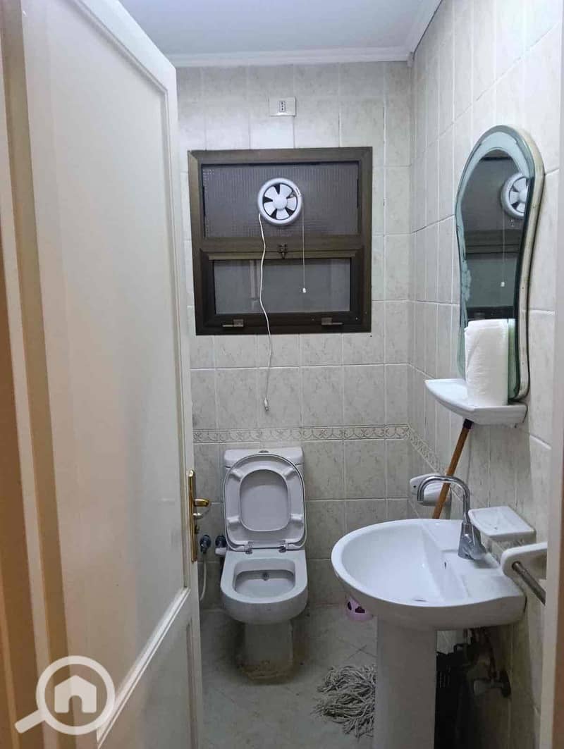 11 397c8054-7f18-48c8-a483-a18bf3da08bf. jpg