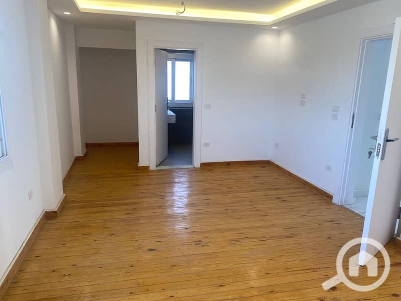 13 d4d4dfa0-8c45-4dee-8c47-12db316ef986. jpeg