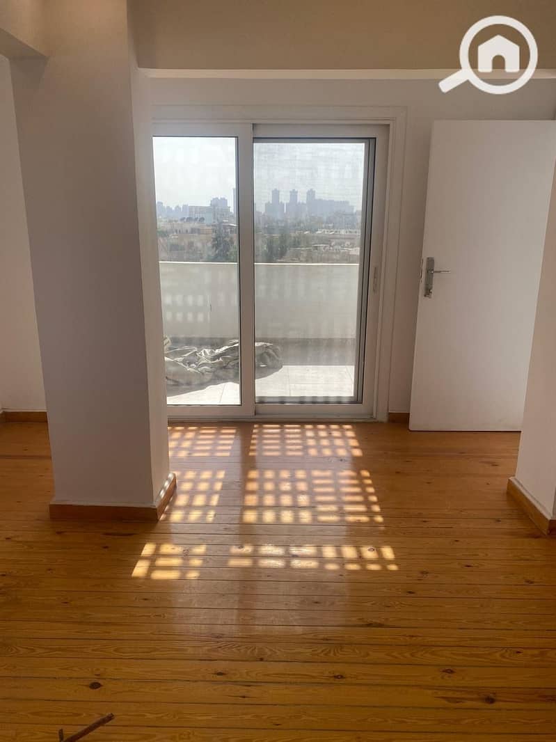 15 77adce5d-4978-48f4-83f6-a77f7a69b49c. jpeg