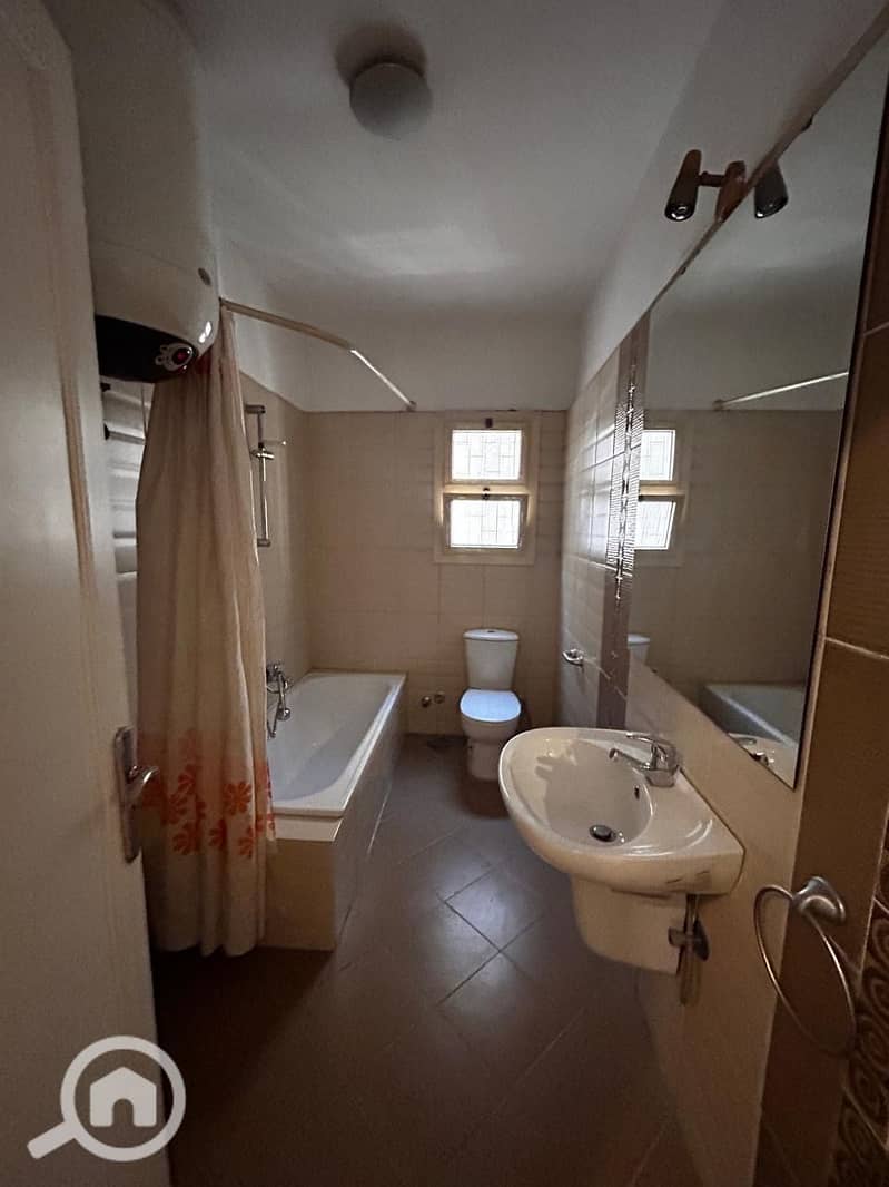 12 90c3934d-e4e5-4aed-a8a8-6924519e0afe. jpeg