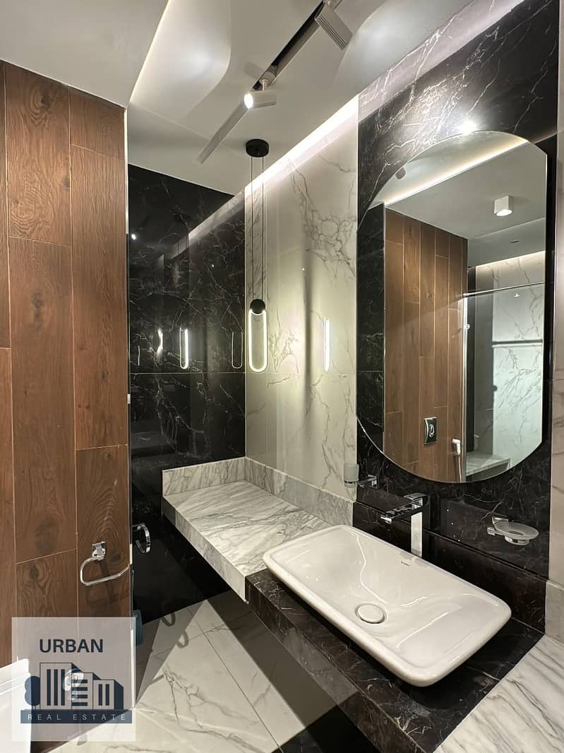 20 WhatsApp Image 2025-04-22 at 01.04. 26_7da2c1fa. jpg