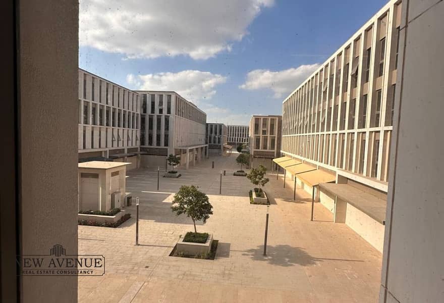 2 f752261a-0d6d-4b28-86ac-ce4ea5db4ac3. jpg