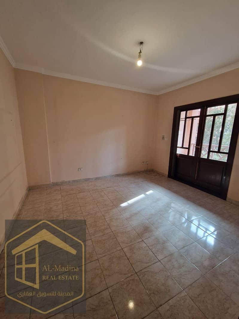 4 WhatsApp Image 2026-01-08 at 19.49. 56. jpeg