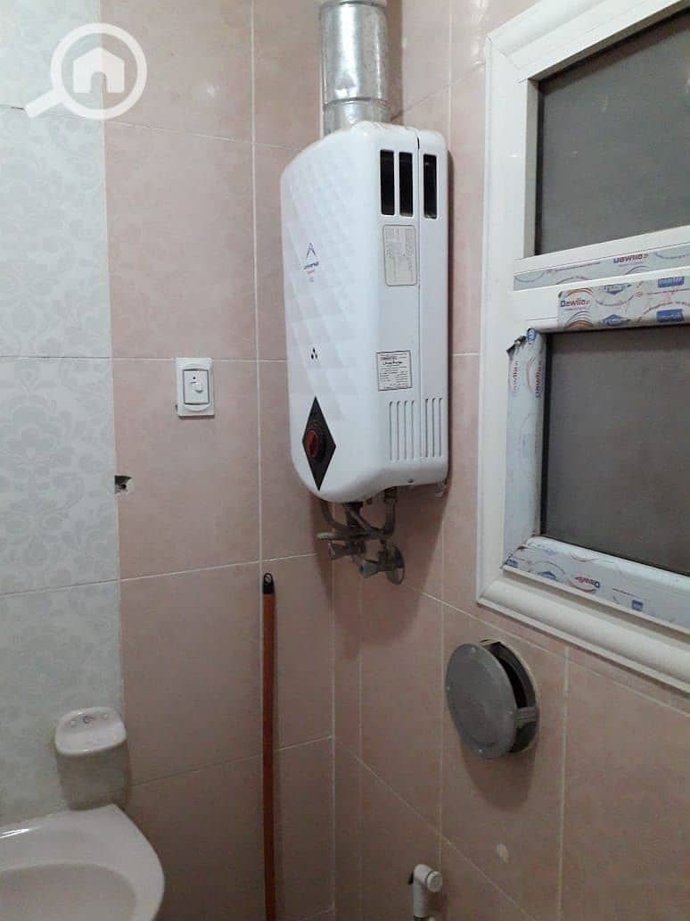 2 75ffe6e3-e18c-4b81-ab4d-45fd80bd9662. jpg