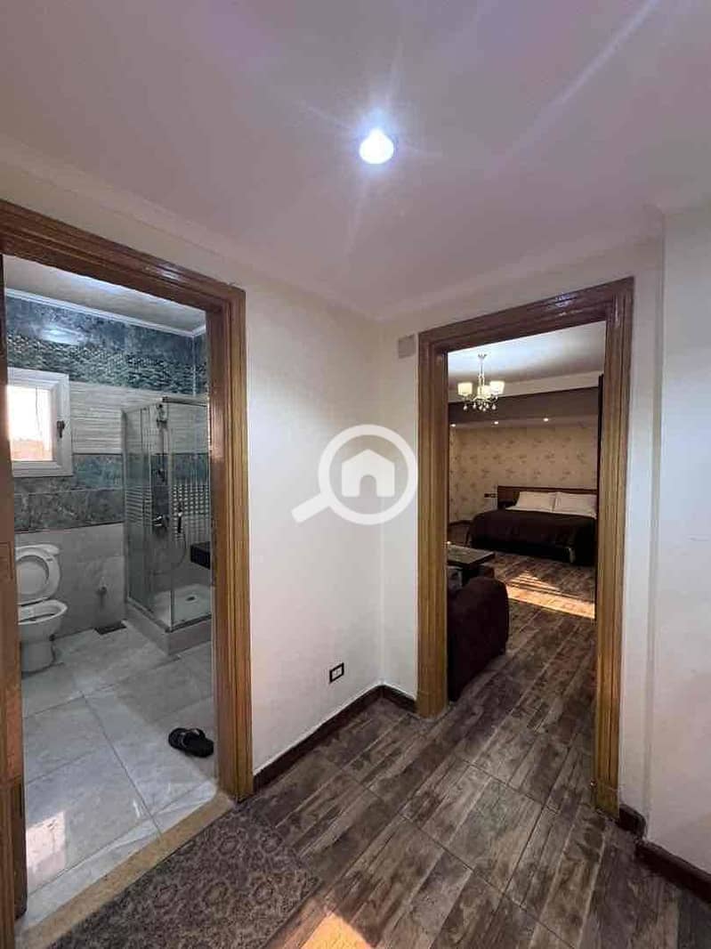 3 c6e0da15-96e1-4793-acb6-1e071ad0d11c. jpg