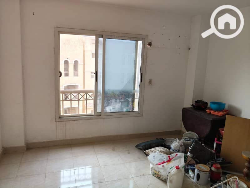 9 9561bf90-a9c7-468c-9b16-a664dc8adb33. jpg