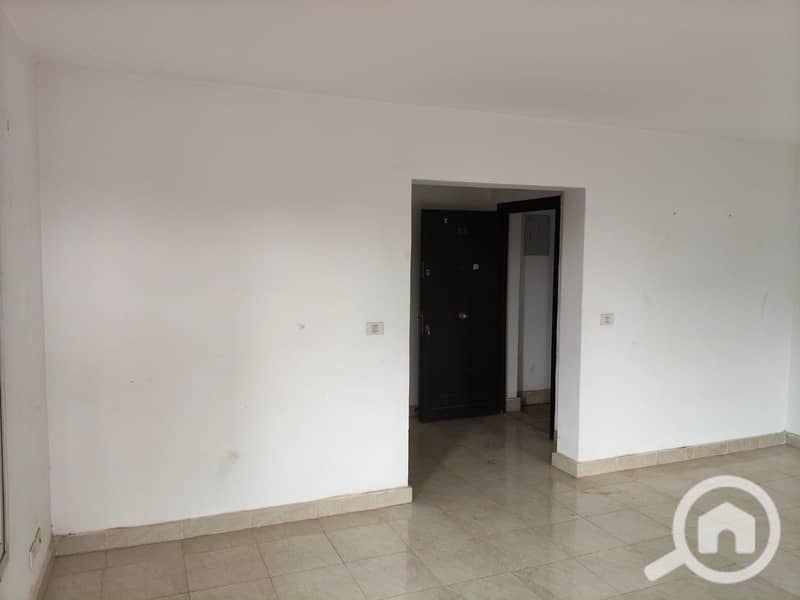 12 cd92e1ee-3f65-4c83-abcf-cee0c6f419e0. jpg