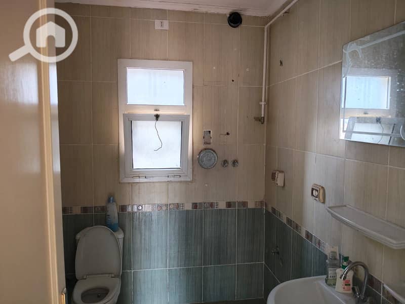 15 3c232051-668a-4ebe-bf60-701104bd0711. jpg