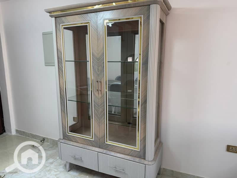 7 8ad3d7fe-25a8-4046-b8d7-316fb71b6159. jpg