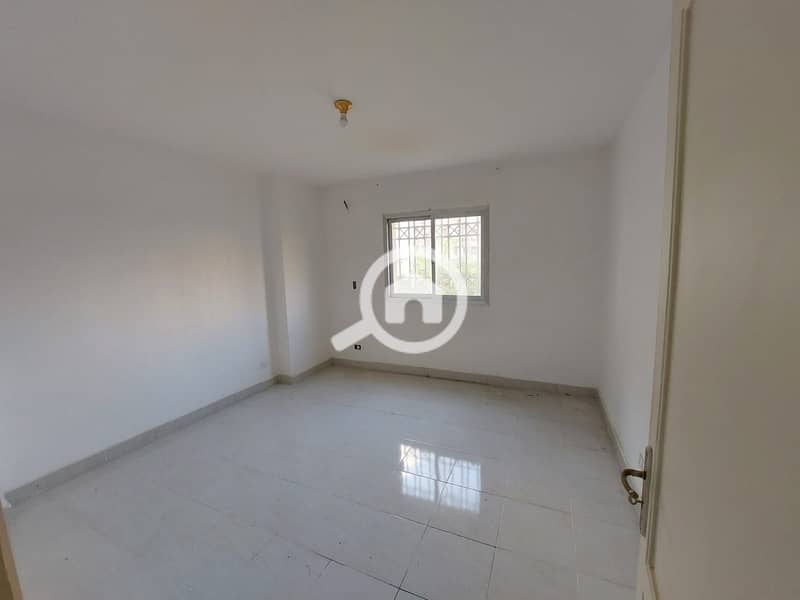 5 WhatsApp Image 2025-09-28 at 4.56. 52 PM. jpeg