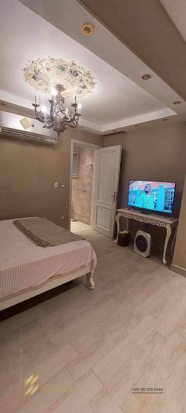 5 505f5dbd-f5d8-43a5-8aef-ceab5bf93965. jpg