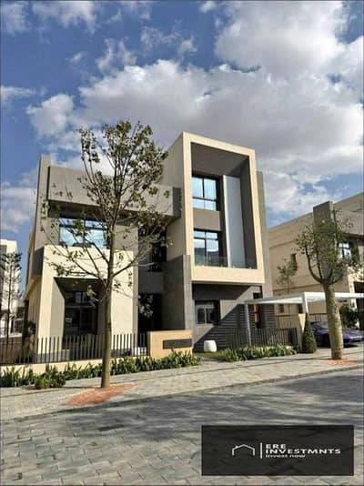 3 Bedroom Twin House for Sale in New Cairo, Cairo - 592686104_3323641811128079_257655444089811693_n. jpg