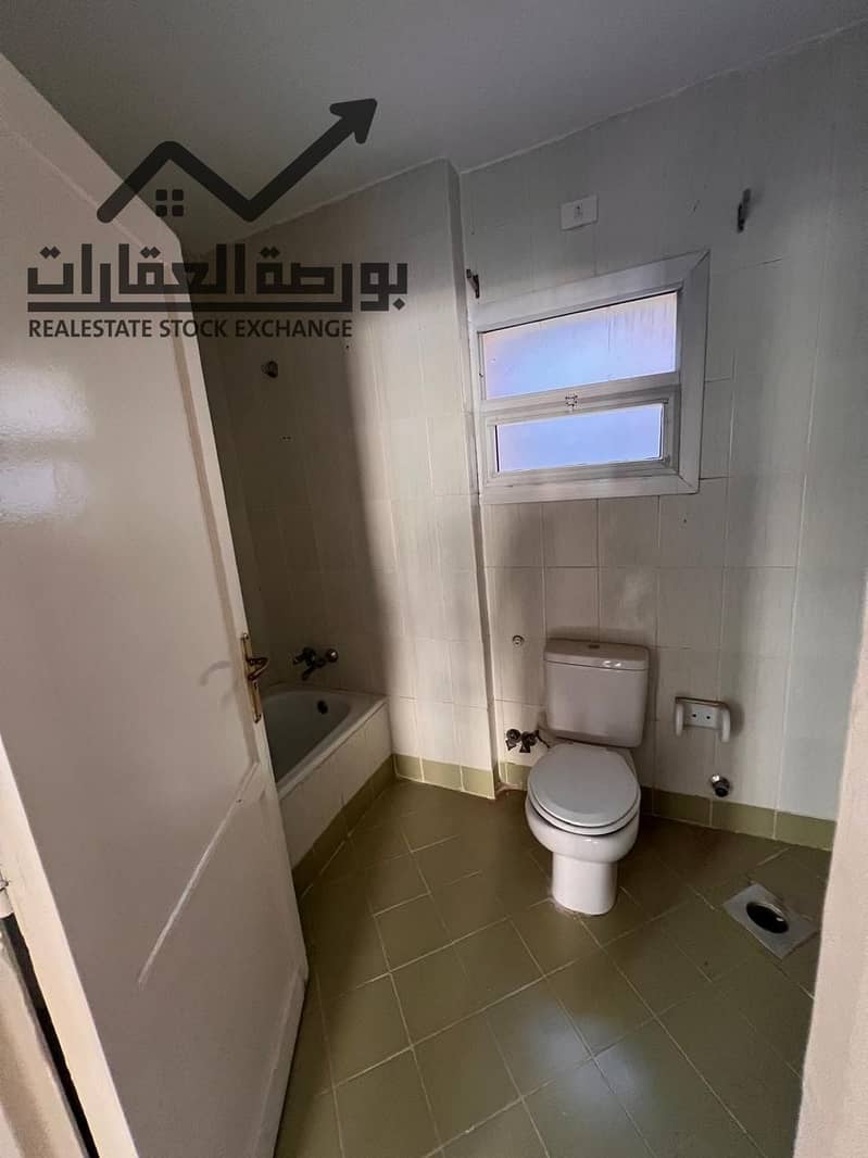 9 558463576_1193133442836154_1176447551283962537_n. jpg