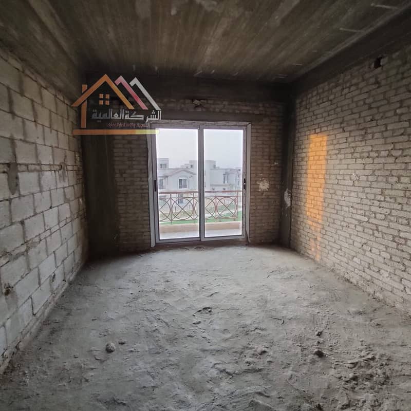 5 684f67f6-ced0-4e0c-af6e-c7c1edf3f23f. jpg